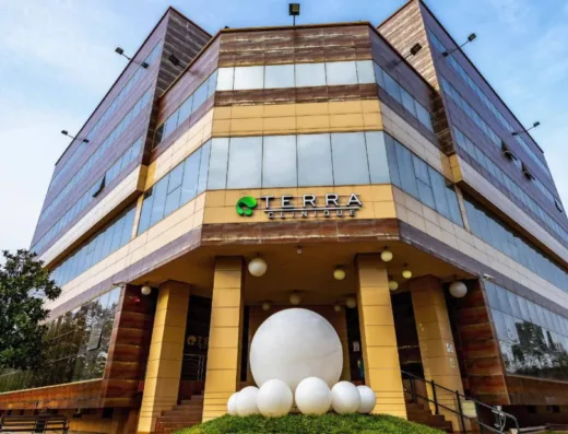 Terra Clinique banner